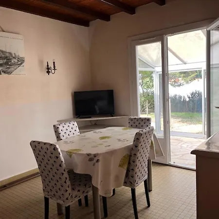 بيت للعطل Charmante Maisonnette Proche A Noirmoutier, 4 Pers - Fr-1-823-18 *
