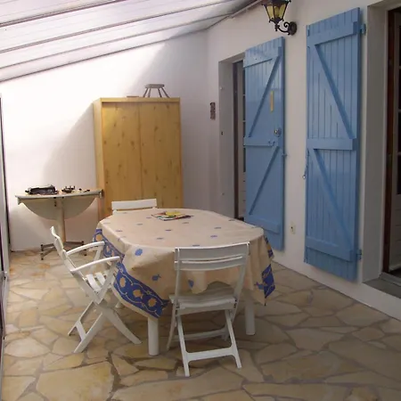 Charmante Maisonnette Proche A Noirmoutier, 4 Pers - Fr-1-823-18 *